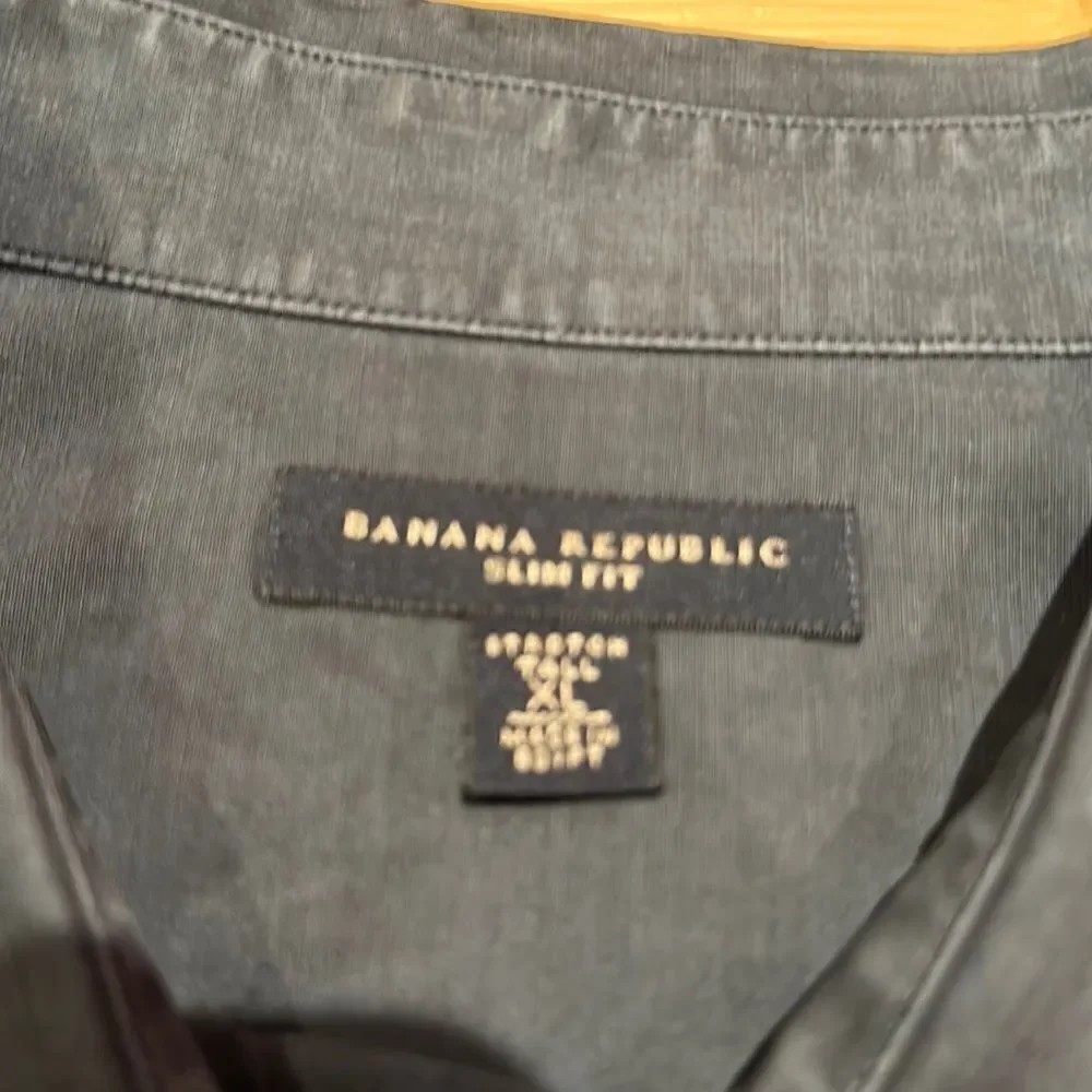 Banana Republic button down shirt
